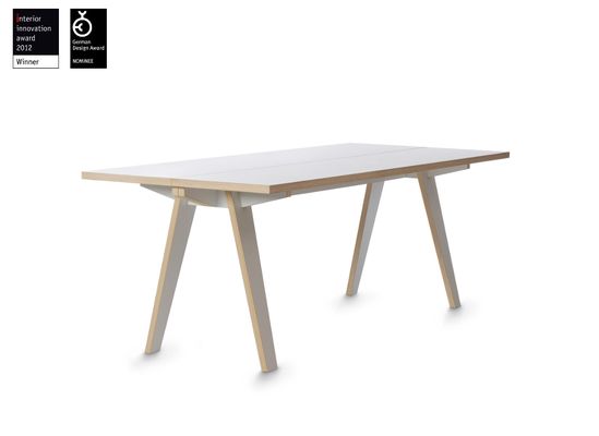 Geräumiger Tisch Tojo „Steck“