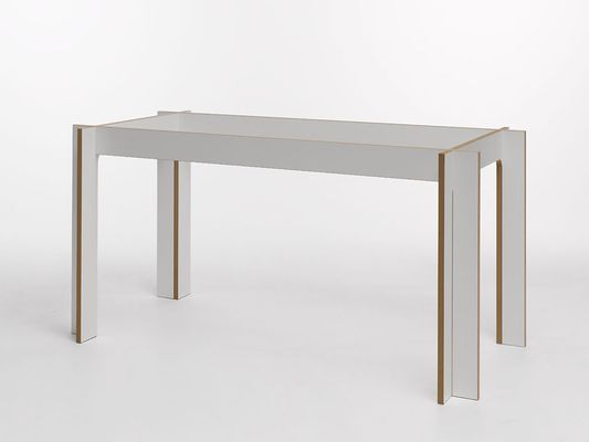 Robuster Tisch Tojo „Tisch“