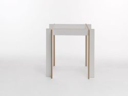 Robuster Tisch Tojo „Tisch“